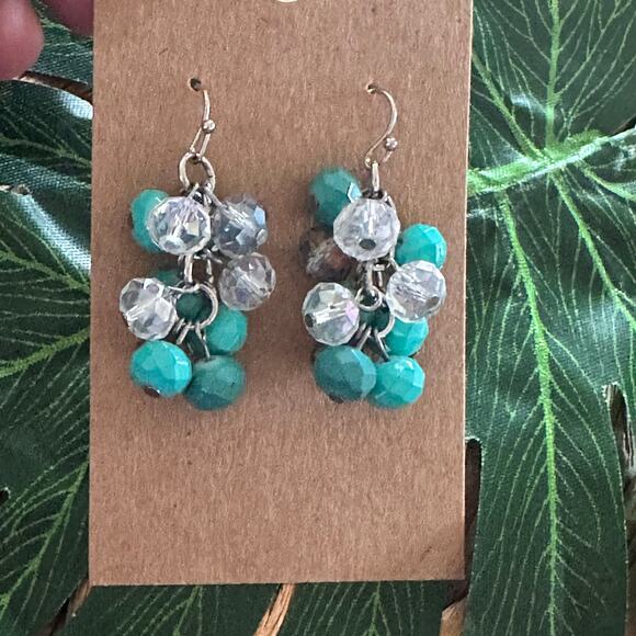 BOGO FREE-BEADED CLUSTERED EARRINGS - Picture 3 of 5